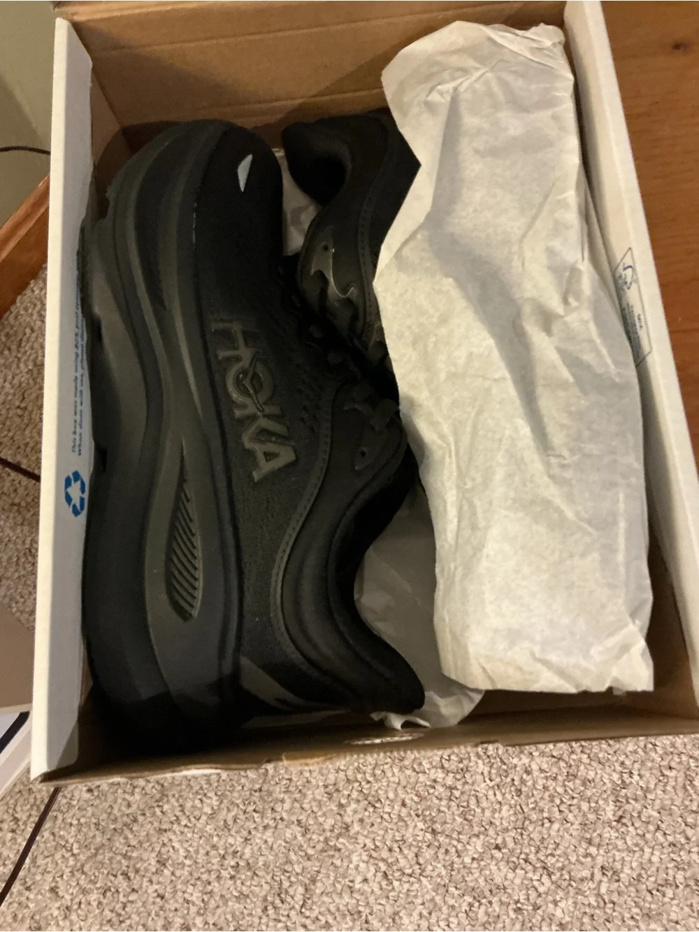 Hoka One Bondi 9 Women’s 7 triple black. 1162012
